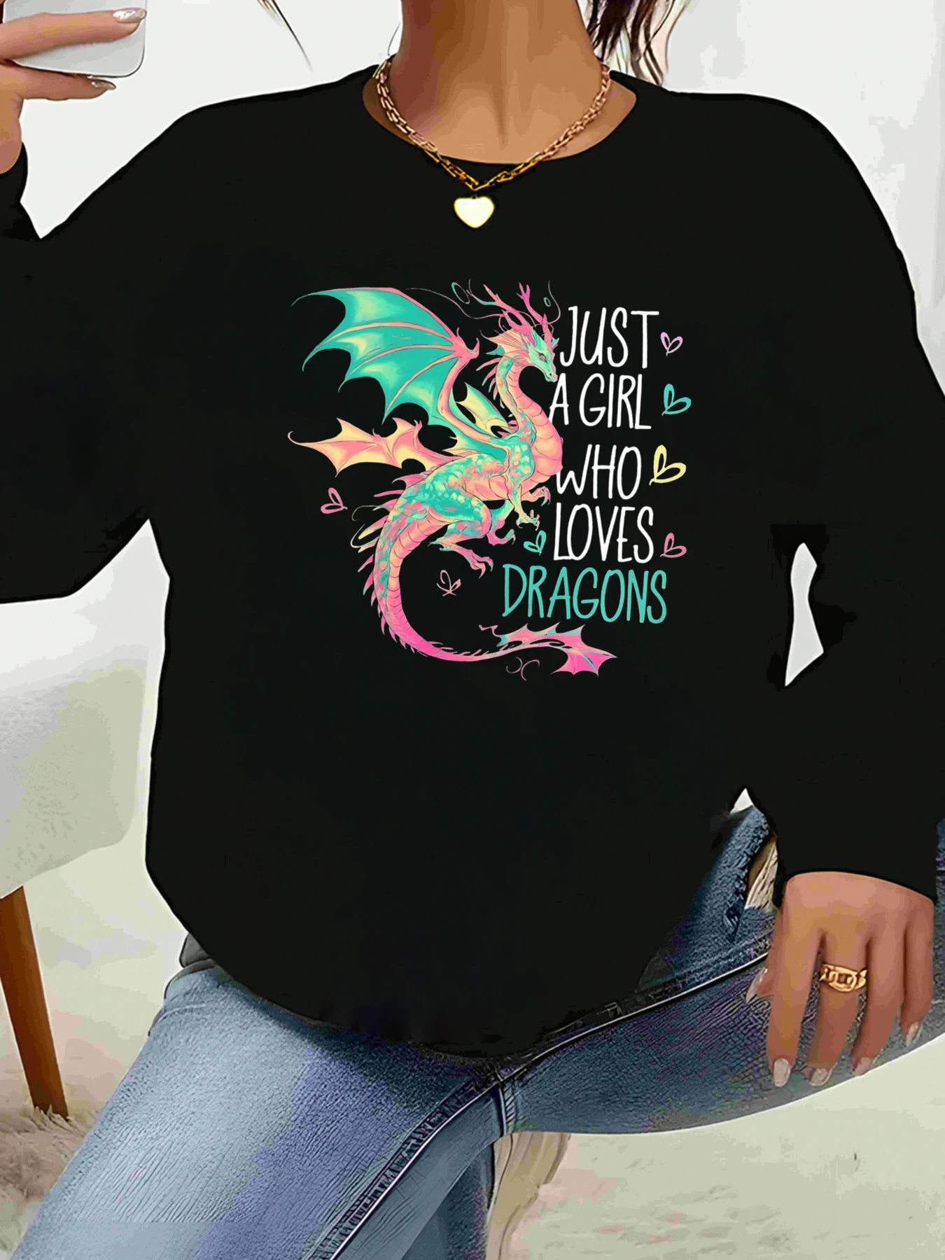 

Женский топ с длинными рукавами и принтом дракона «Просто девушка, которая любит драконы», повседневная одежда, повседневная одежда
