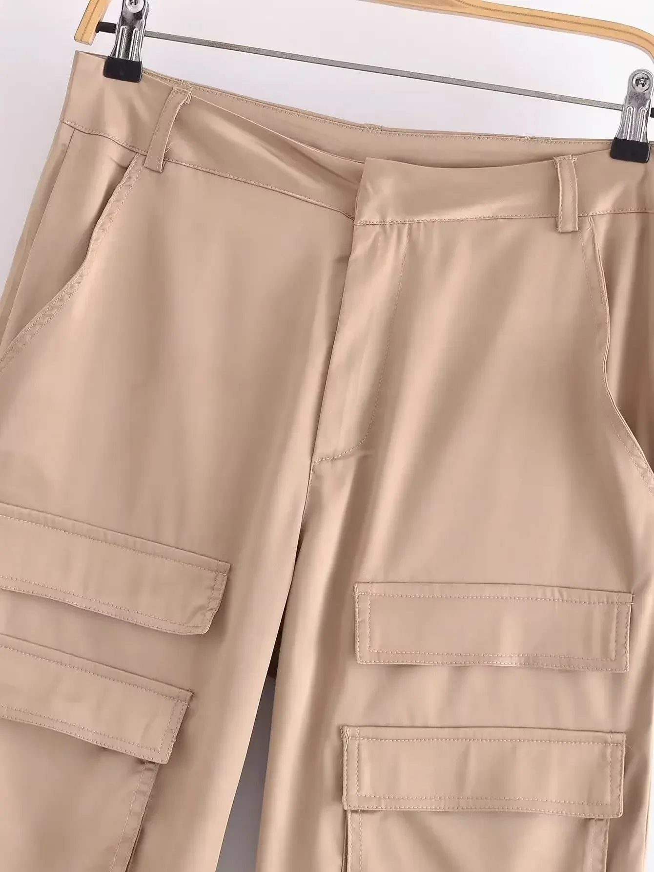 Pantalon cargo taille haute pour femme avec décoration de poche rabattable, satin décontracté, fermeture éclair, rétro, bergame, nouvelle mode, 2024