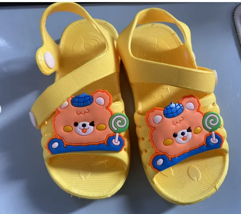 Babys chuhe 0-4 Jahre alte Jungen Babys andalen Mädchen Sommer Kunststoff Kinderschuhe weiche Sohlen Kleinkinds chuhe