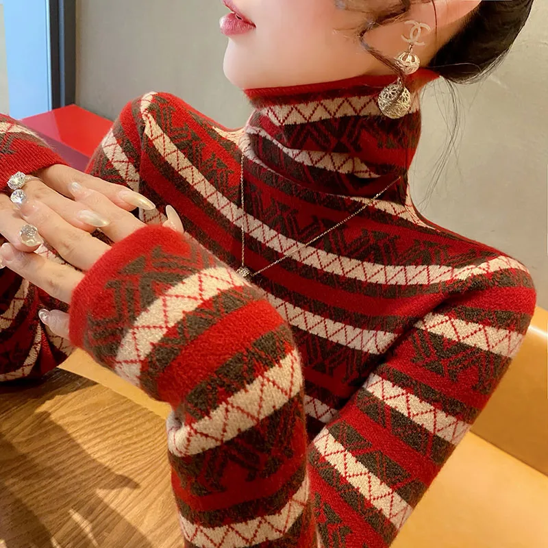 Women Korean Fashion Chic Striped Jacquard Turtleneck Sweaters Office Lady Slim Casual Soft Knitted Tops Spring New Knitwear