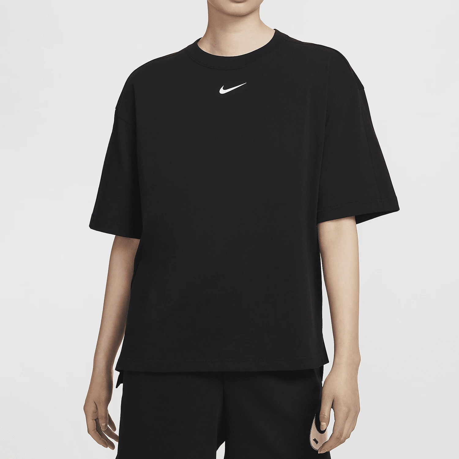 

Оригинальный новый спортивный женский повседневный топ с короткими рукавами Nike HJ3947-010