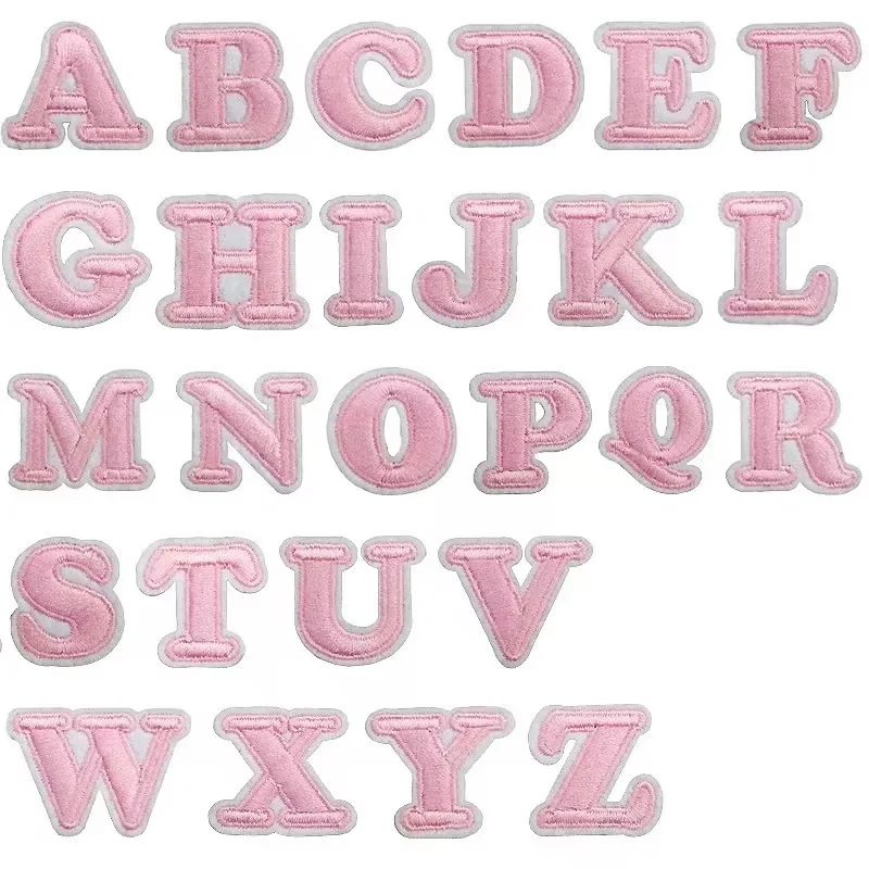26 A-Z rosa Buchstaben, fast 3*3 cm große Aufnäher für Kleidung, niedliche gestickte Aufnäher, Abzeichen zum Aufbügeln, DIY-Kleidungszubehör