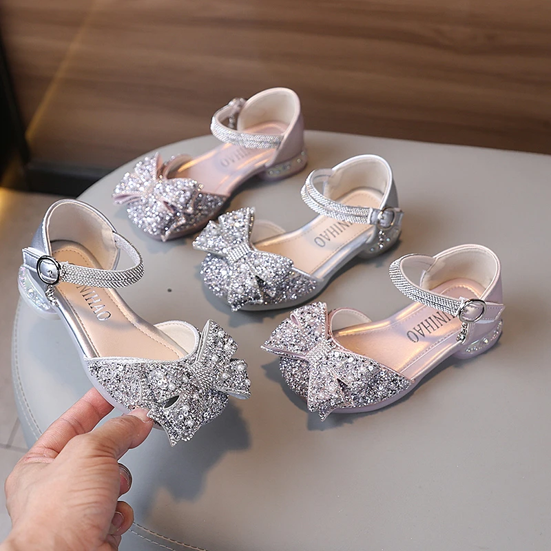 

Rhinestone Dress-Up Sandals for Girls 2025 Summer New Toddler Princess Party Shoes Soft Sole Elegant Retro School Dance Flats