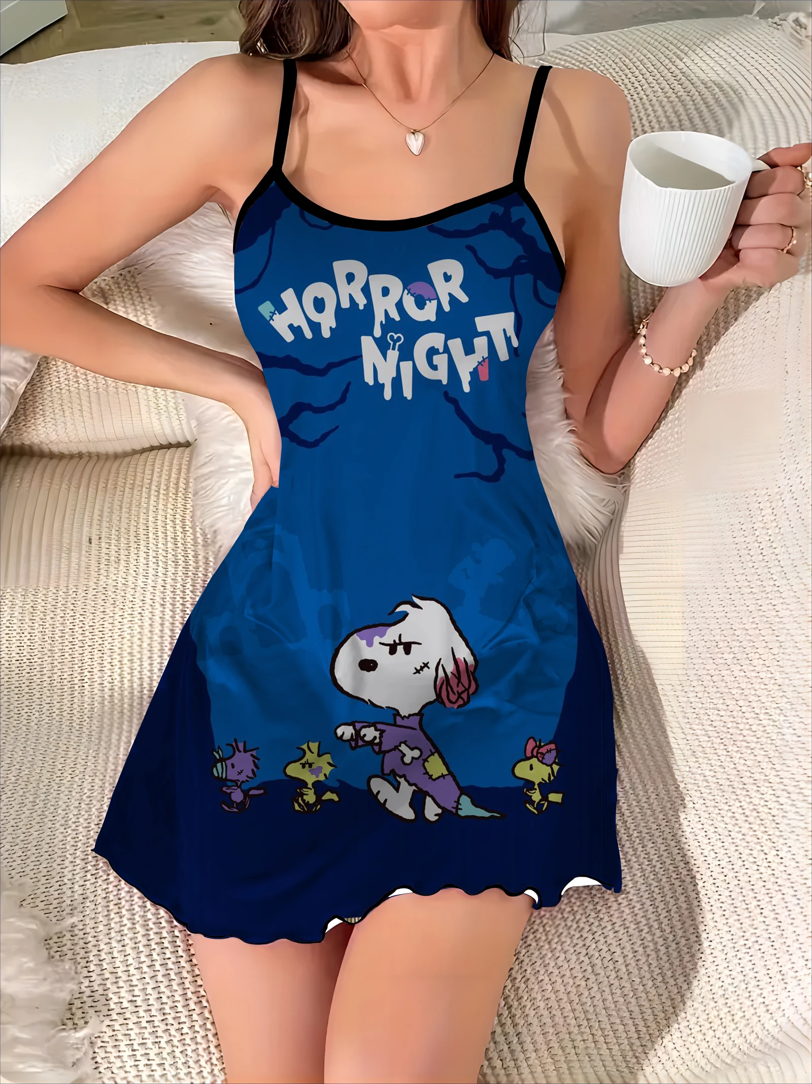 Snoopy Satin Oberfläche Salat besatz Rundhals ausschnitt sexy Kleid elegante Kleider für Frauen Pyjama Rock Mode Sommer schicke Mini Trim