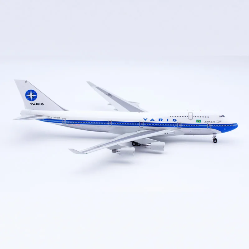 LH2292 Alloy Collectible Plane Gift JC Wings 1:200 Varig Airlines Boeing B747-400 Diecast Aircraft Jet Model PP-VPI With Stand