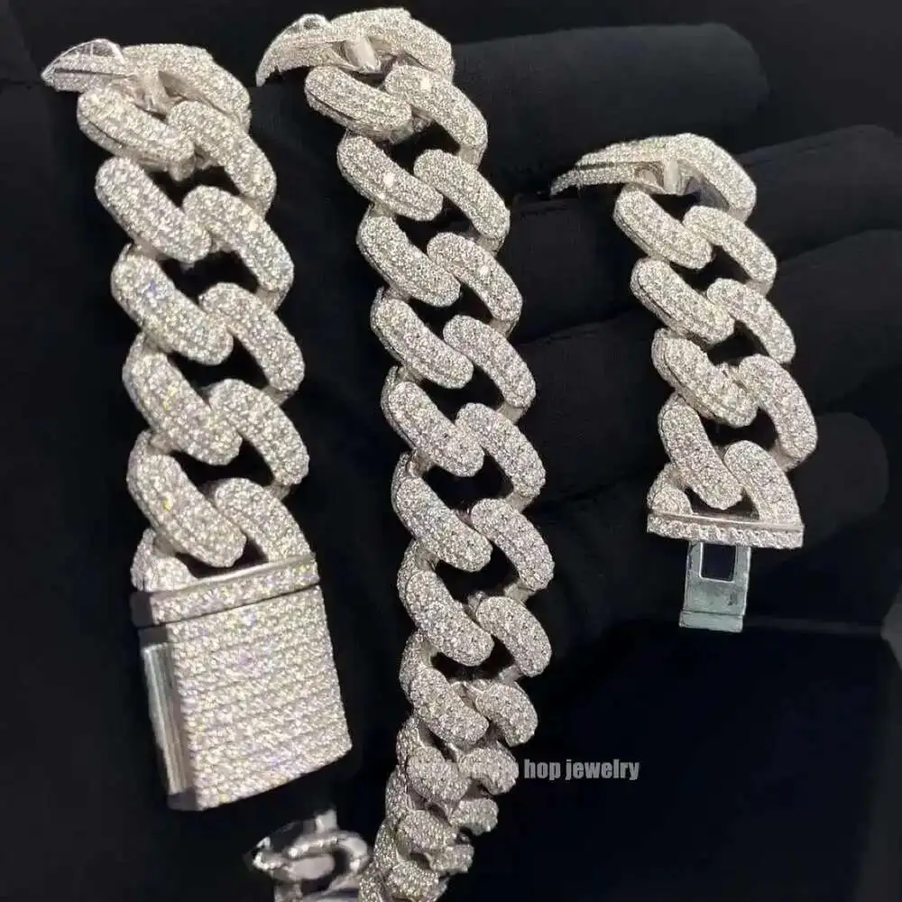 

Fully Iced Out Moissanite Studded Hiphop Chain S925 Silver 20mm 3 Rows Excellent Cut Vvs1 Diamond Moissanite Cuban Necklace