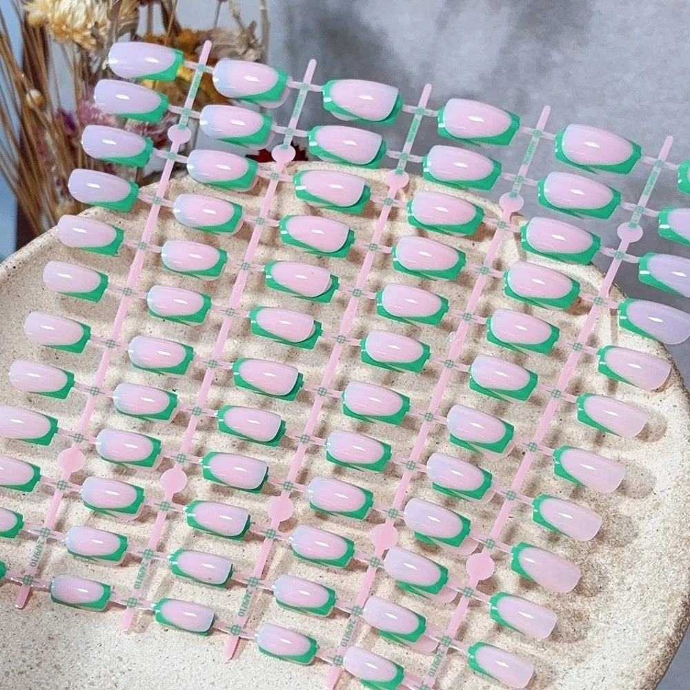30Pcs Nude Pink Press On Nails White Edge Glossy Finish False Nails Medium Length Full Cover French Tip Nails Wearable Nails