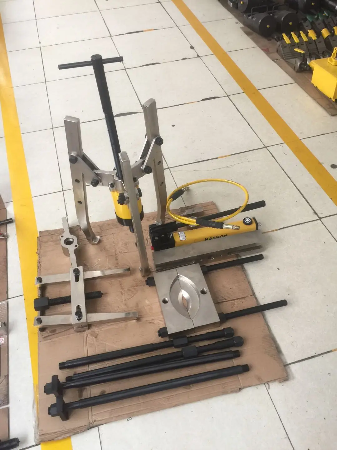 Гидравлический съемник Set Master 30 тонн серии BHP