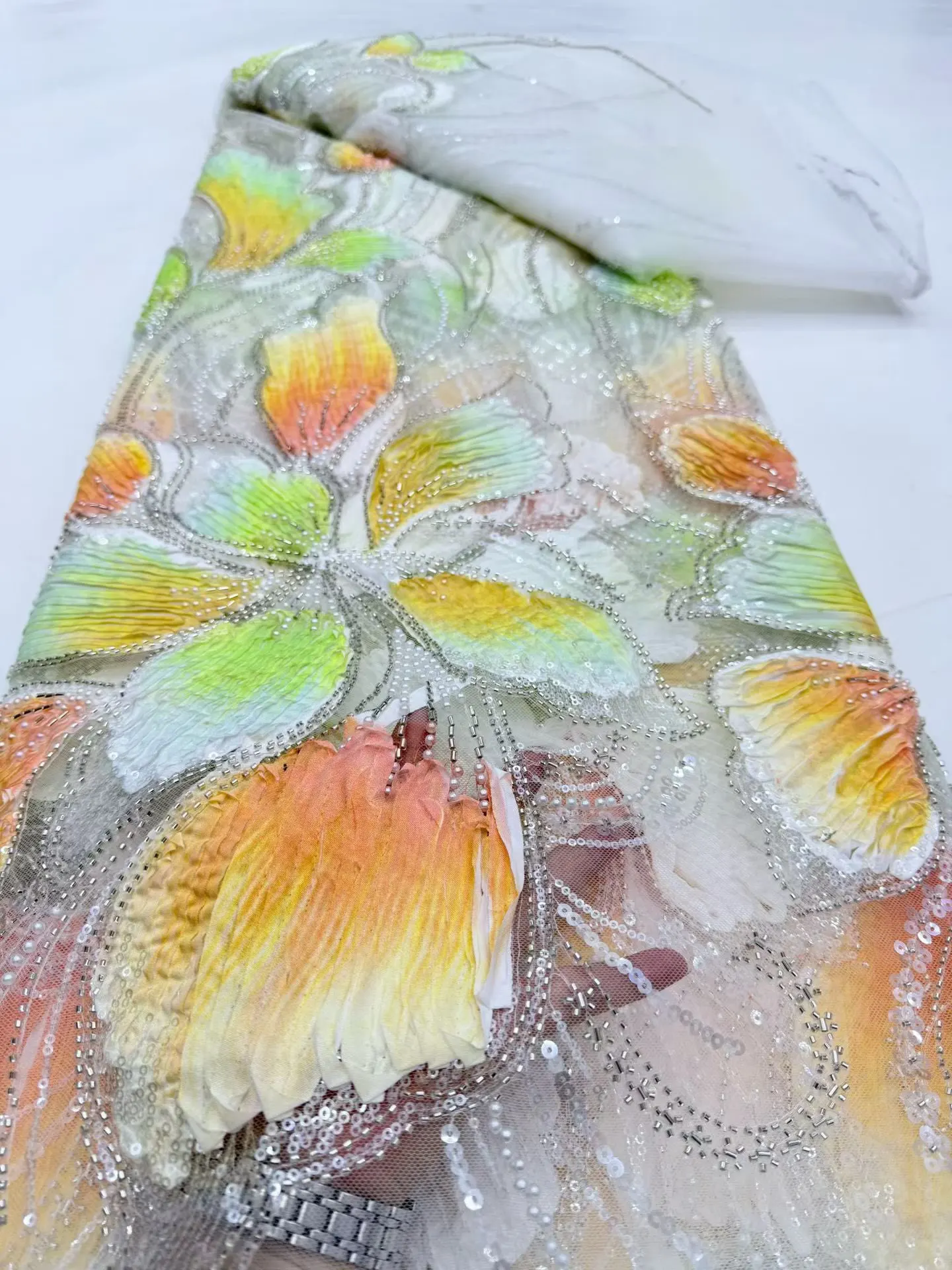 

2026 African Nigerian Sequins Tulle Lace Fabric High-Quality Embroidery African Net Cloth for Prom Dresses Beads 5 Yards DP0450