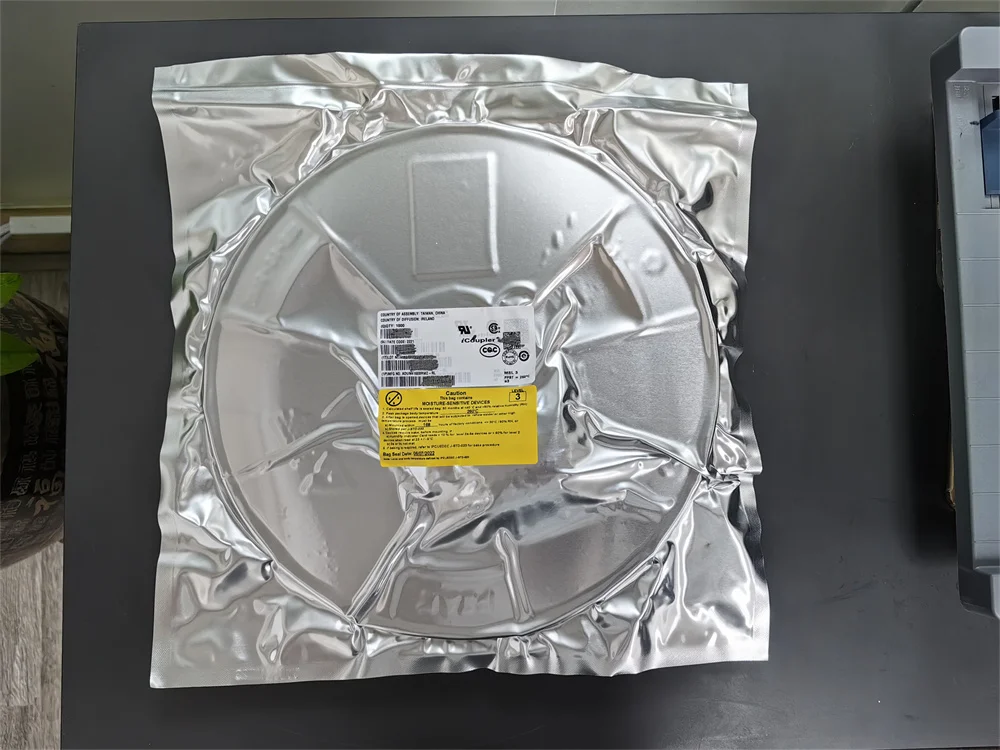 ADUM4160BRWZ-RL متوفر 100% أصلي جديد