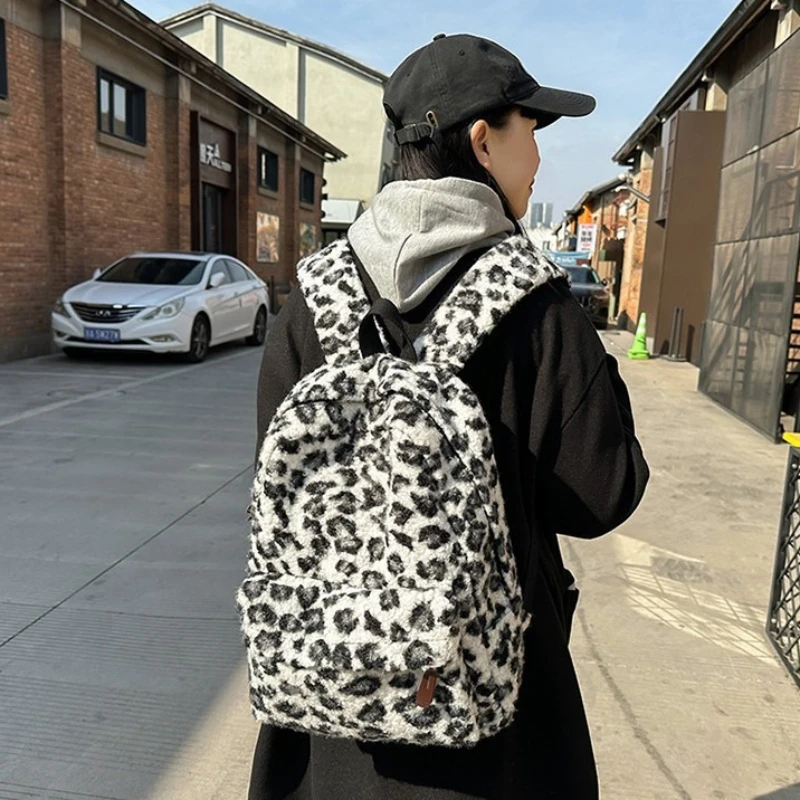 

Retro Plush Backpack Women Fashion Leopard Pattern Travel Backpack Kids Backpacks for Boy Cute Backpacks Designer Bags Mochila