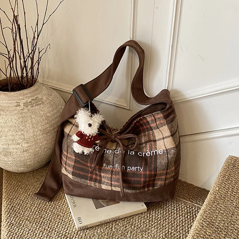 

2025 New Women's Denim Crossbody Bag, Canvas & Denim Patchwork Shoulder Purse, Adjustable Strap Large Capacity Bag for Daily Use