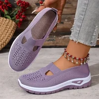 Women's casual sports shoes, solid color breathable sports soft-soled lightweight walking shoes, low-top knitted casual shoes - Image 2