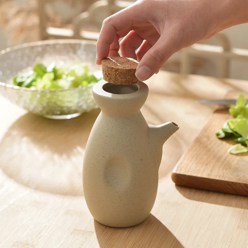 

Japanese Oil Bottle Ceramic Kitchen Oil Dispenser for Soy Sauce Vinegar Retro Cooking Oil Storage