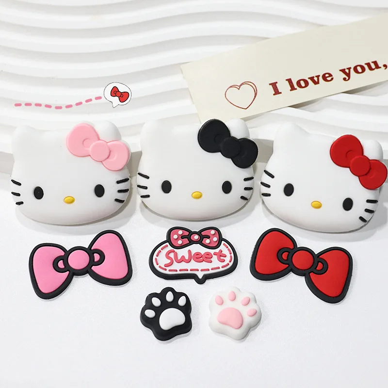 Patch en PVC de la série Anime Sanrios Hellokittile, jouets de bricolage mignons, étui de téléphone, trou de chaussure, matériaux de décoration, accessoires Kawaii faits à la main, 5 pièces