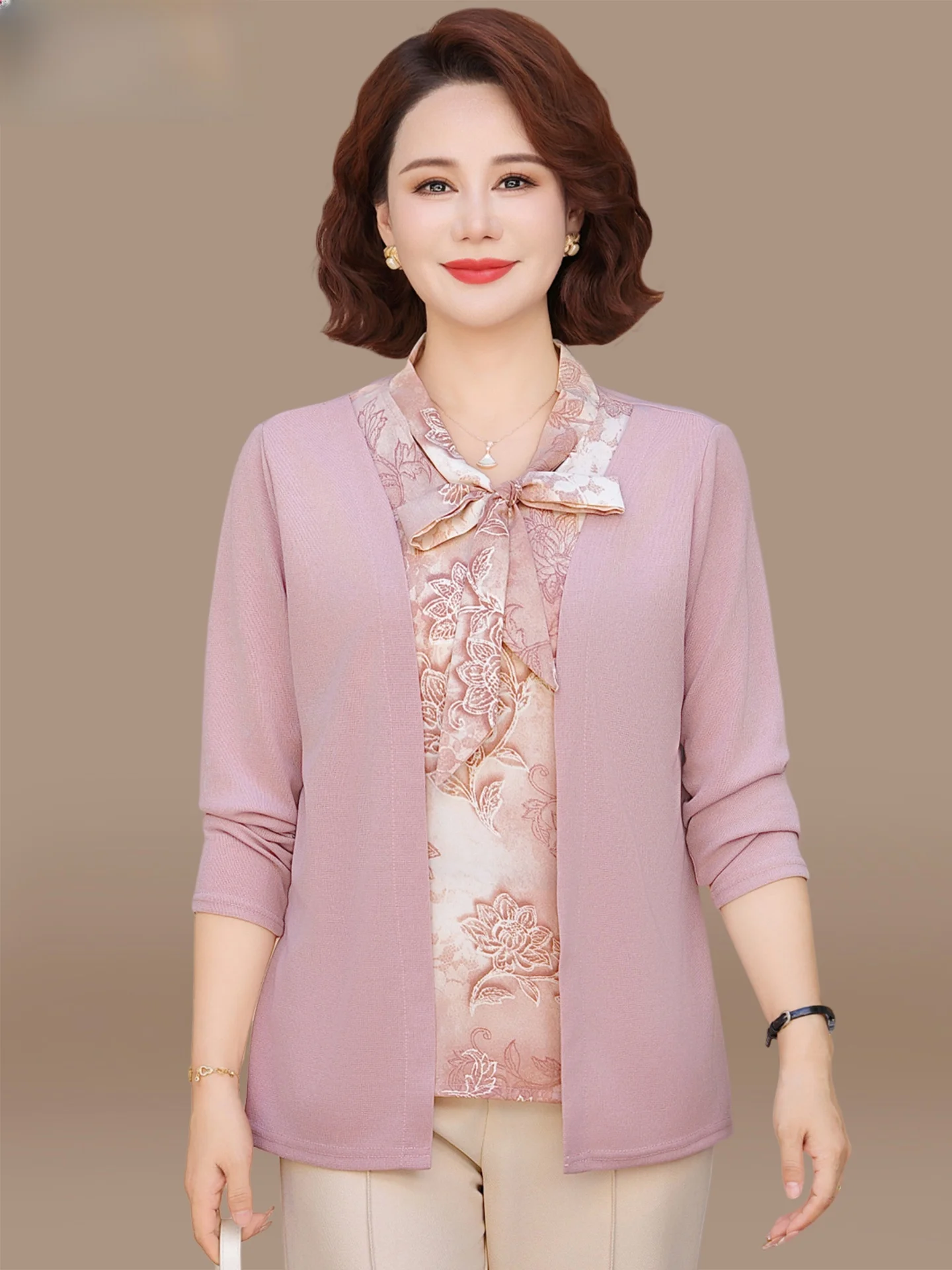 

Chic Autumn Faion Base Layer irt Fake Two-Piece Top Set for Middle-Aged And ly Women V-Ne Loose Fit Printed Knitwear