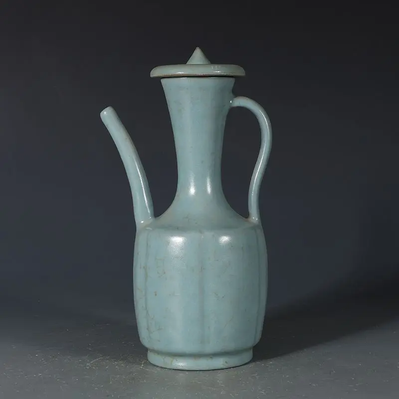 Song Dynasty Ru Kiln Celadon Crackled Glaze Melon Shape Lidded Wine Ewer Vintage Chinese Ceramic Pitcher Home Decor Vase