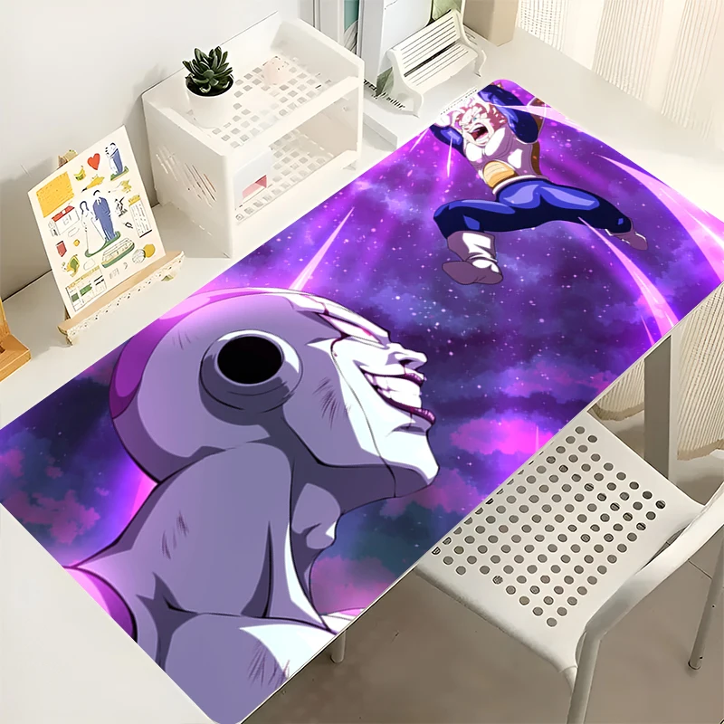 Tapis de souris pour ordinateur portable, armoire de bureau, clavier, tapis de bureau de jeu, grand tapis de souris HD, caoutchouc antidérapant, Dragon Ball Frieza, tapis étendu