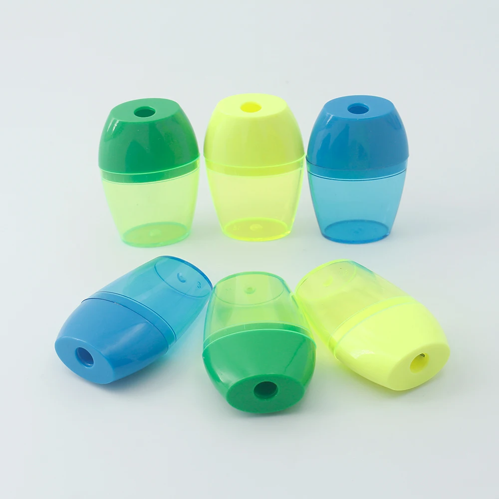 Single-hole small manual pencil sharpener, durable and easy to sharpen, comes with a storage compartment.