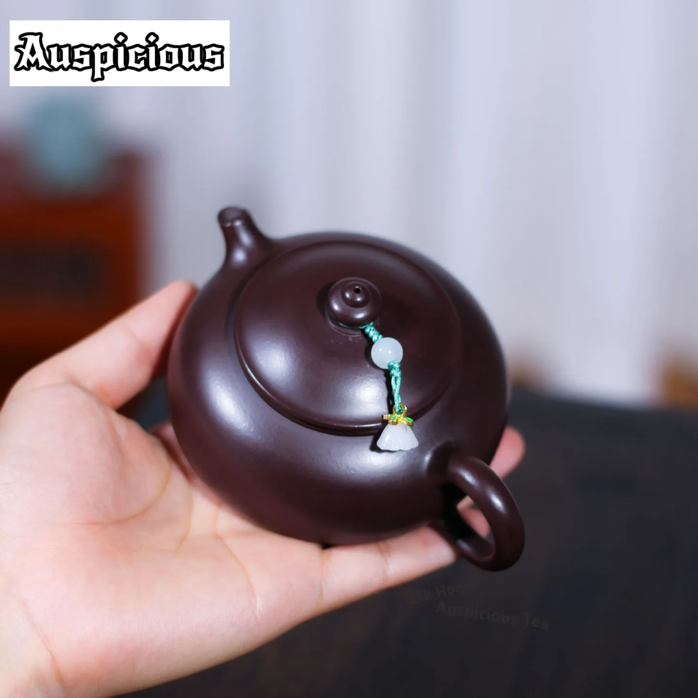 160ml Classic Yixing Purple Clay Teapots Handmade Cold River Pot Raw Ore Purple Mud Kettle Zisha Tea Set Tea Items Collection