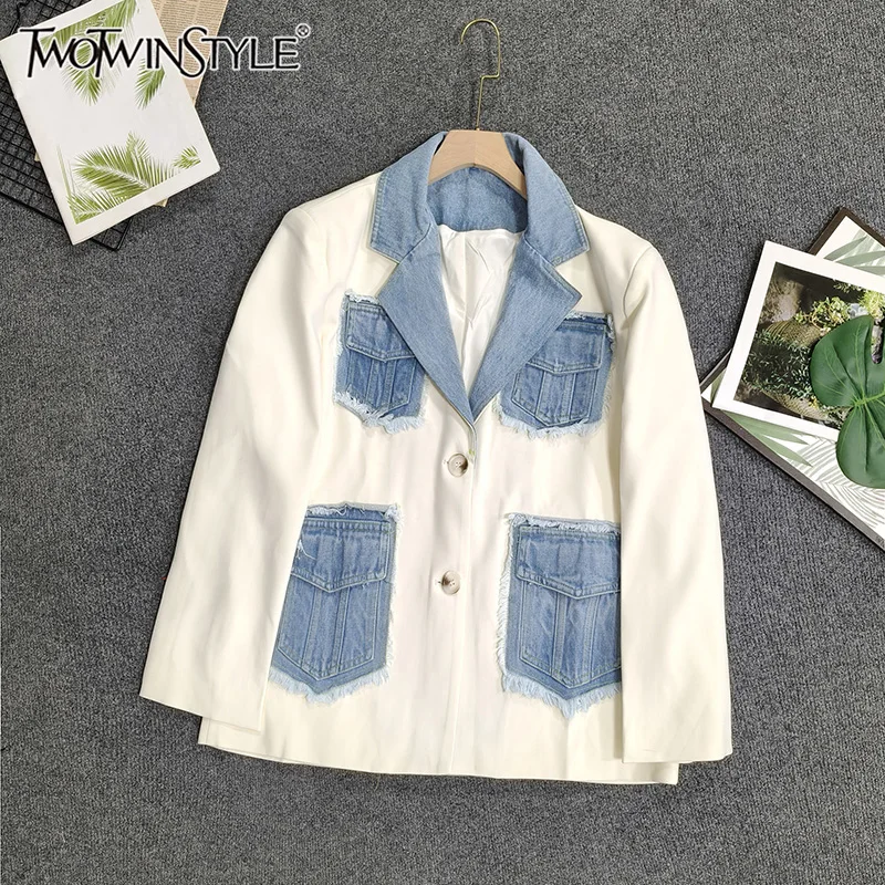 

Женские свободные куртки TWOTWINSTYLE Hit Color с отложным воротником, длинными рукавами и карманами, осенняя повседневная куртка, новинка DJA203159