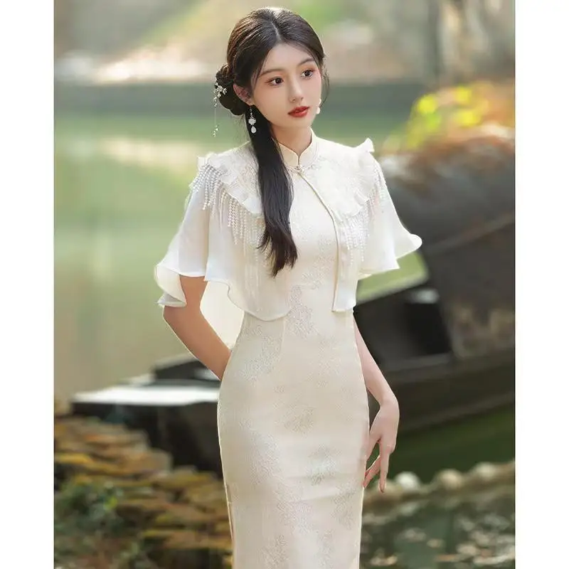 1 Piece of Vintage Apricot-Colored Beaded Tassel Chiffon Shawl, Short Wave Ruffle Shoulder Cover, Women's Traditional Chinese Style Hanfu Qipao Decorative Outerwear, Atmospheric Sun-Protective Layering Cardigan, Suitable for Afternoon Tea, Wedding Photoshoots, Outdoor Picnics, and Everyday Casual Wear