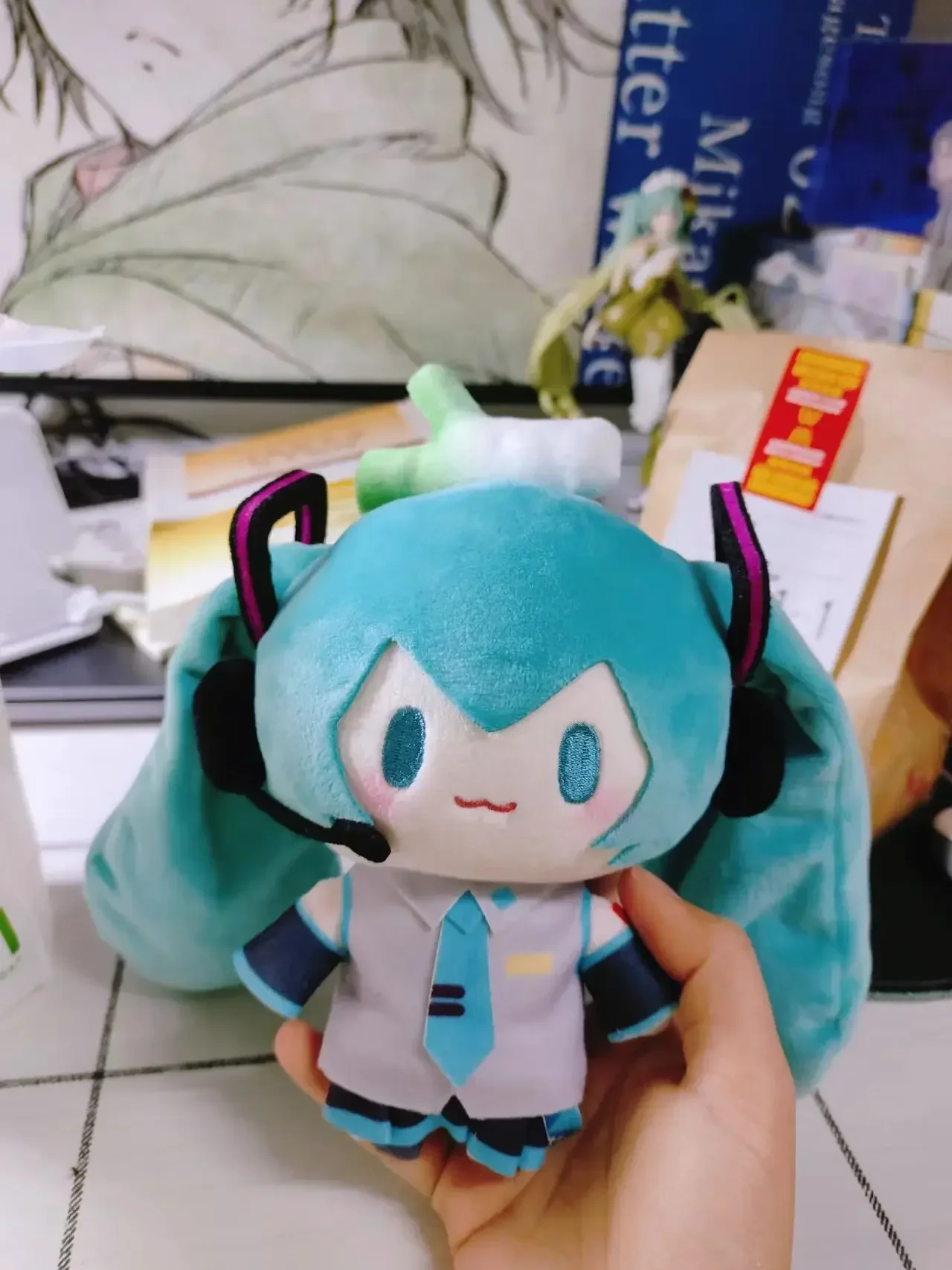 NEU Hatsune Miku Fufu Plüschpuppe Fuwafuwa Anime Kawaii Süße Coole Spielzeugpuppen Plüsch Zimmer Auto Schreibtisch Deko Geburtstagsgeschenk für Fans – Detail 3