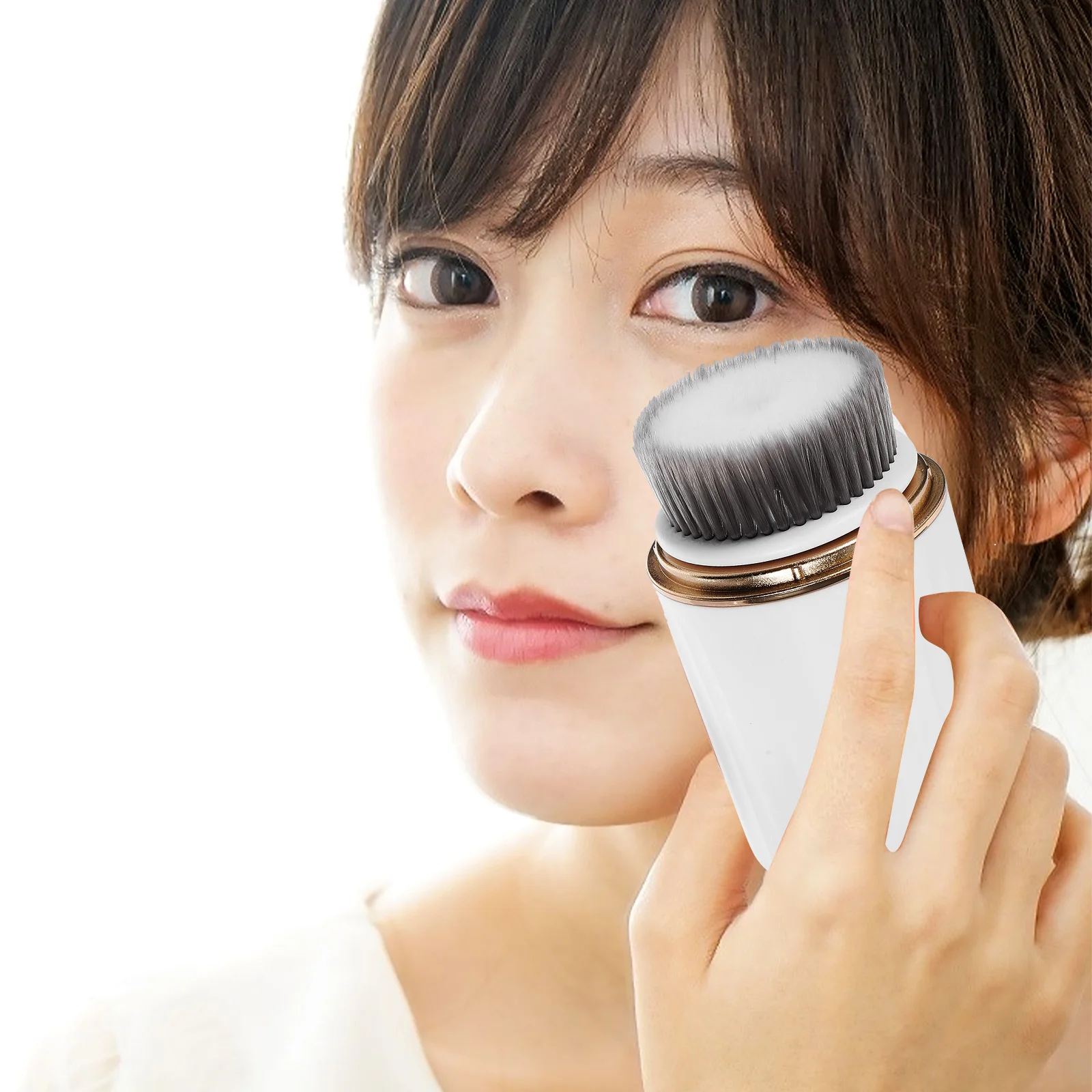 แปรงทำความสะอาดผิวหน้าไฟฟ้าแบบพกพา เครื่องขัดผิวหน้า ทำความสะอาดรูขุมขน ล้างเครื่องสำอาง ขนแปรงอ่อนโยน เหมาะสำหรับทุกสภาพผิว