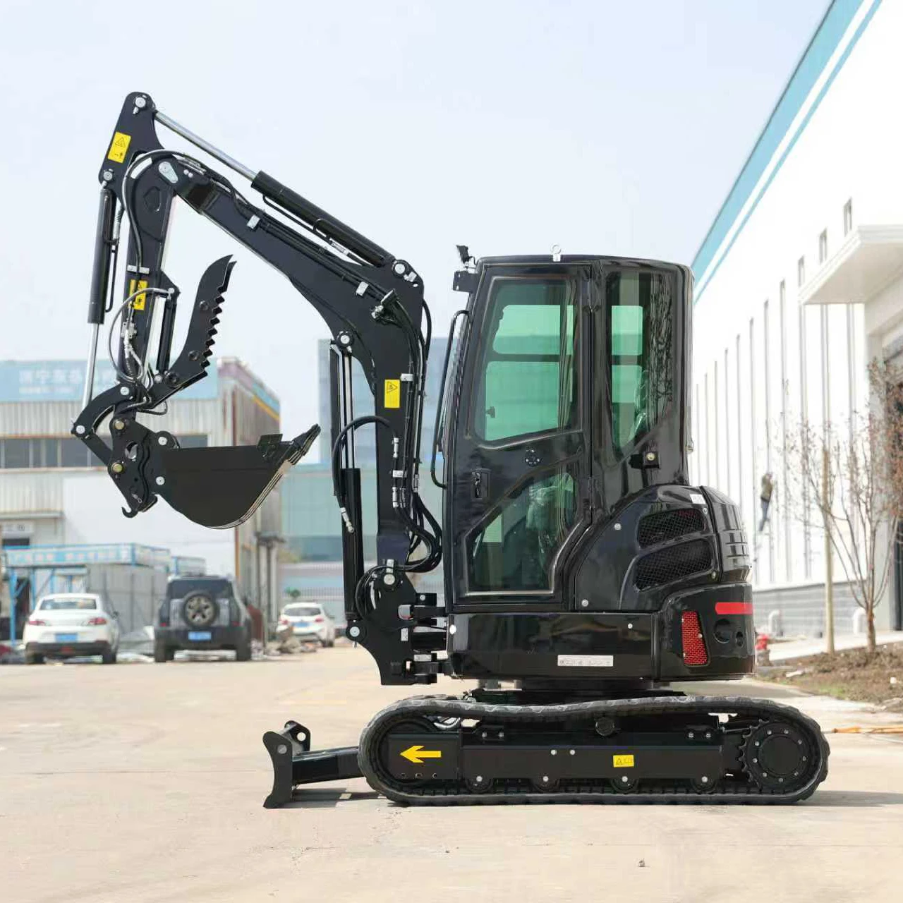 3.5 Ton Compact Mini Excavator Hydraulic Crawler for Home Use And Farm - New Small Digger with Free Delivery Direct from the Fac