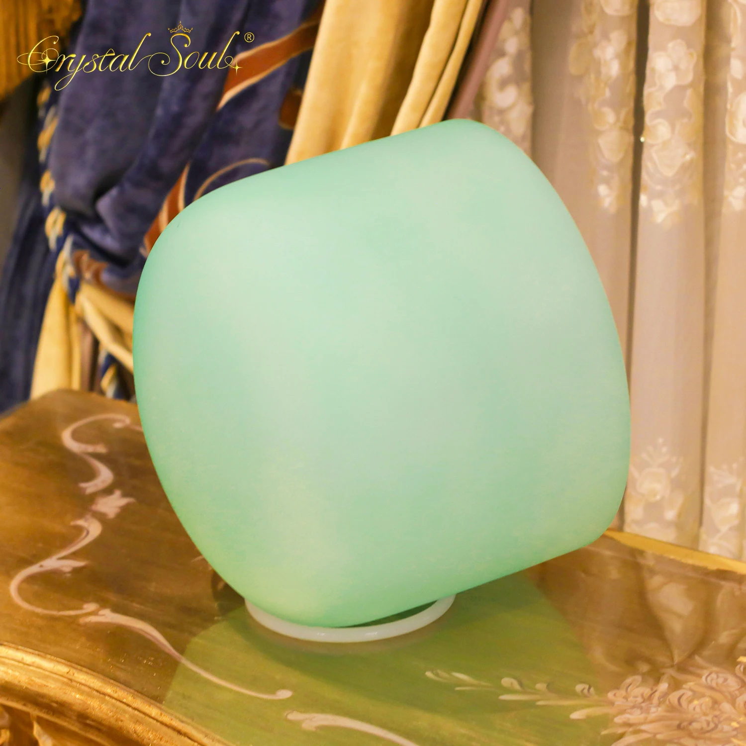 

Кристаллическая поющая чаша Crystal Soul Classic Seven Chakra Candy Green Frosted Crystal Singing Bowl