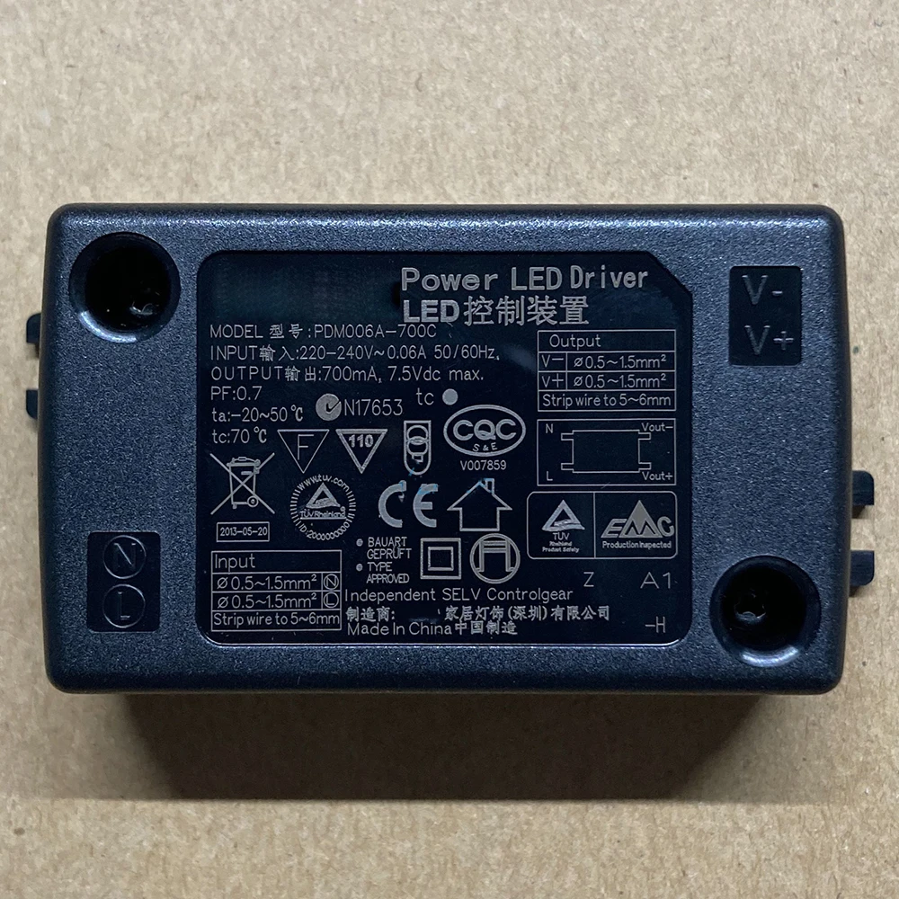 PDM006A-700C Power LED Driver Input 220-240V Output 700mA 7.5V PDM006A 700C