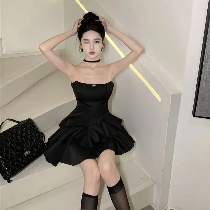 Birthday Dress Sleeveless Bra Black Dress Design Elegant Gathering Fashion Layered Irregular Cake Fluffy Dress 2024 New