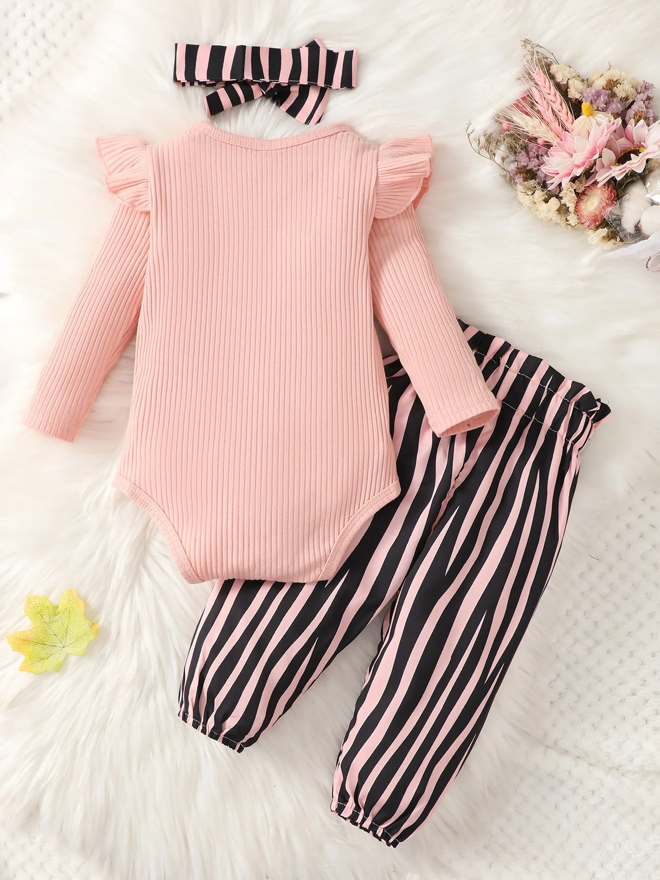 Baby Girl Letter Graphic Ruffle Trim Bodysuit & Striped Paperbag Waist Bow Pants With Headband Suit