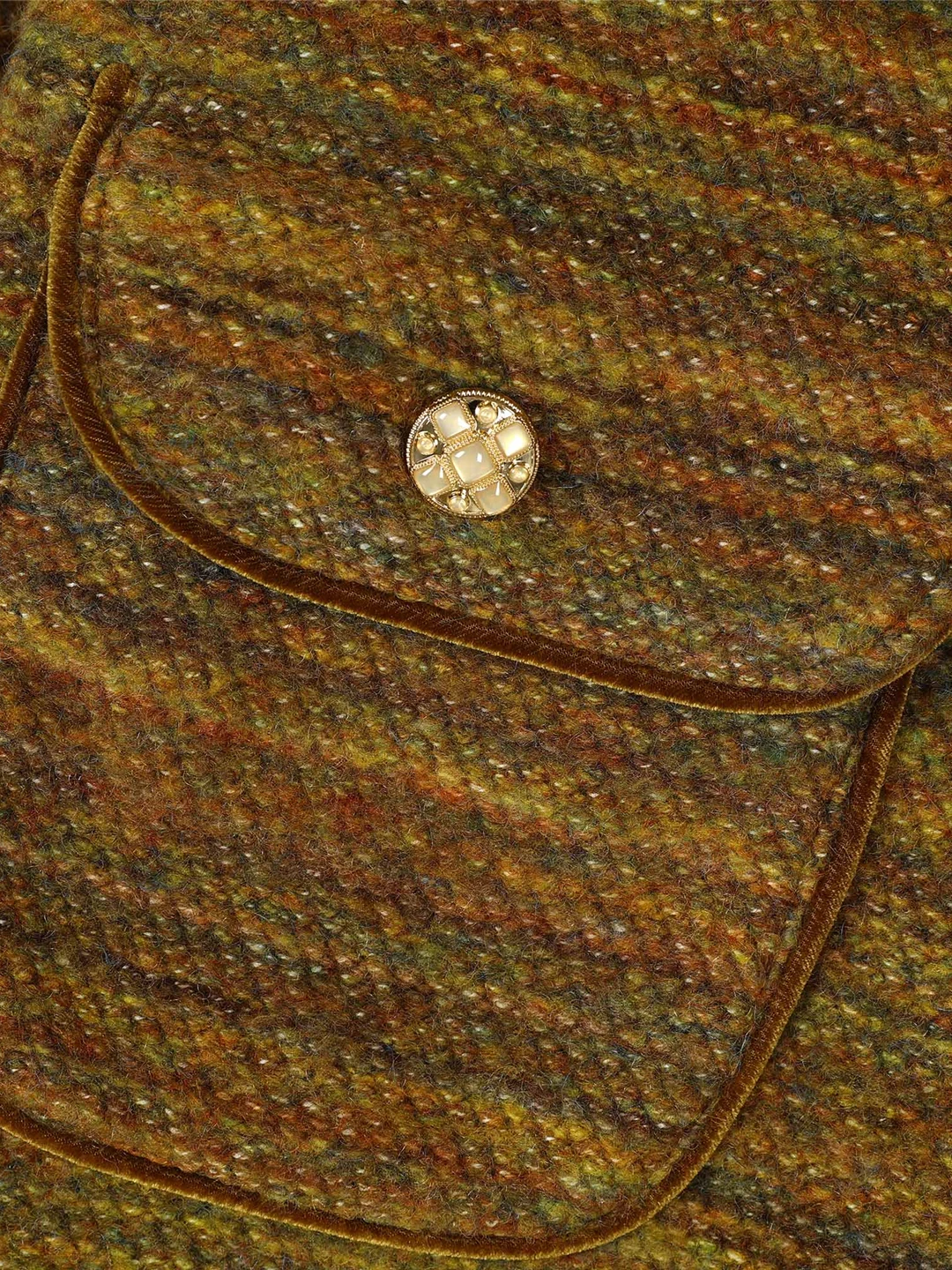 LAeila新作2025宝物版レディースショートアウター、豪華レトロファッションヘビーワークスモールフレグランススタイルジャケット