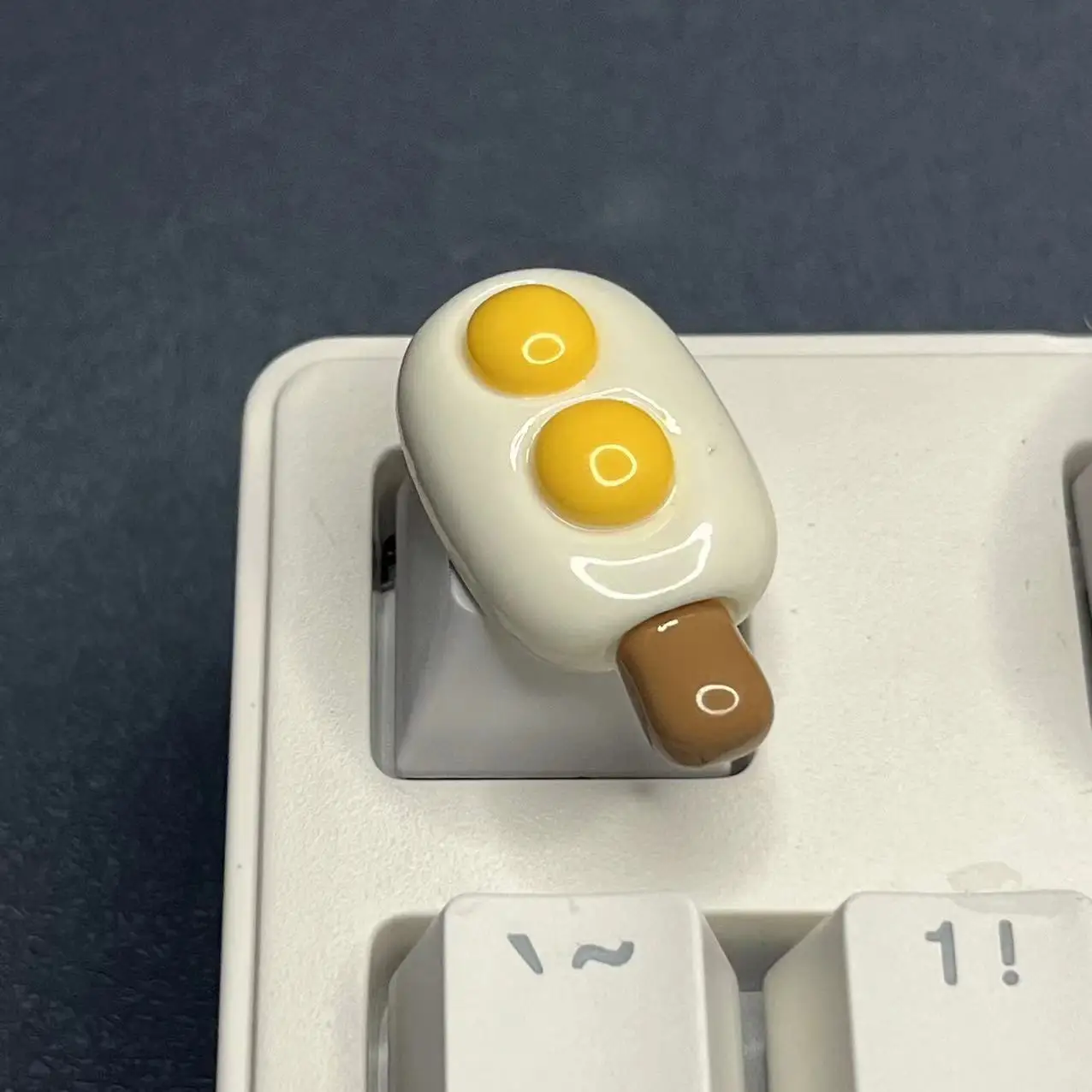 DIY Cartoon Resin Cute Egg Keycaps Creative ESC Cross Axis Gaming Mechanical Keyboard Food Keycaps