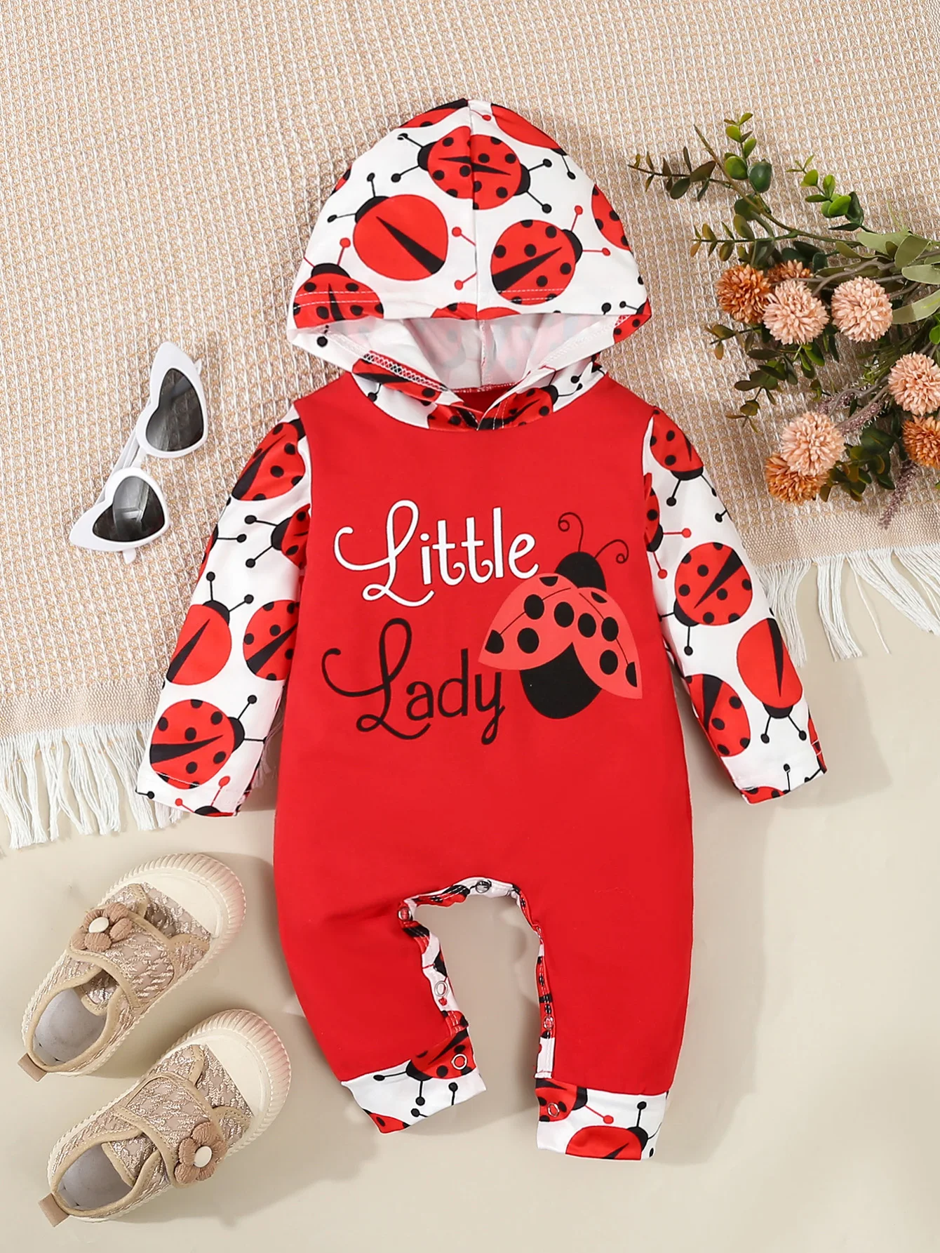 Autumn Baby Girl Adorable Long Sleeve Ladybug Print Hooded Romper Jumpsuit for Baby Girls Infant Newborn Baby Girl Clothes