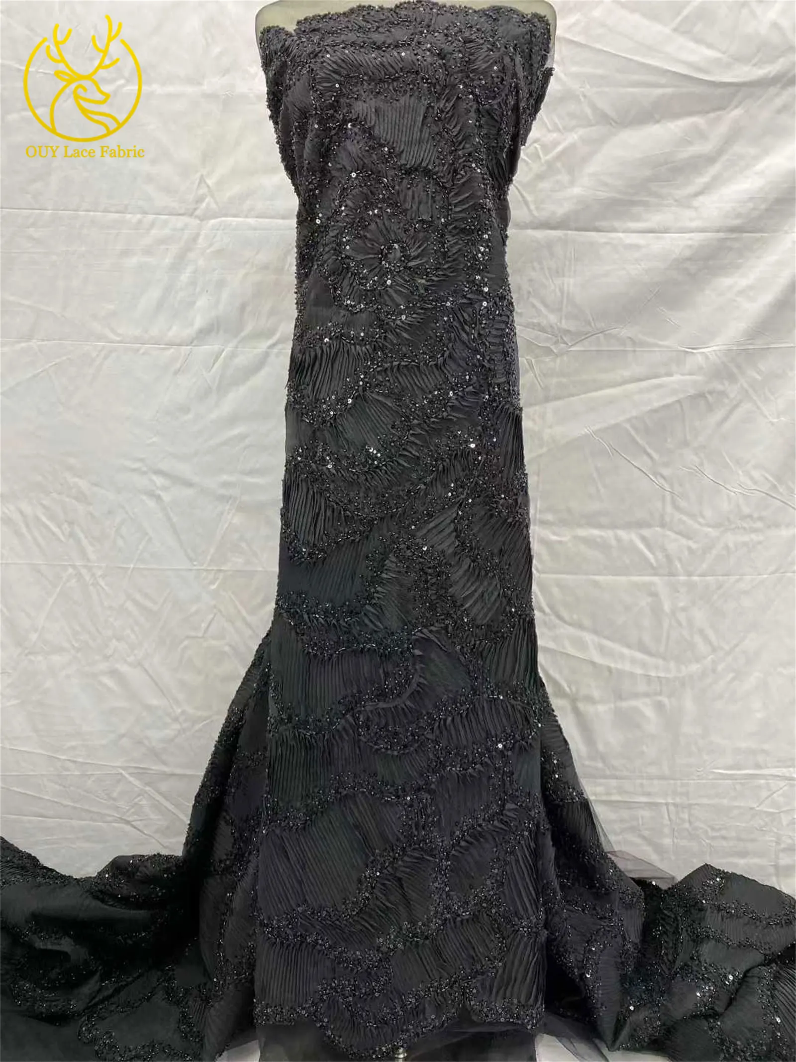 Modischer roter 3D-Französischer Mesh-Stickerei-Spitzenstoff mit Perlen und Pailletten, afrikanischer nigerianischer Spitzenstoff zum Nähen von Abendkleidern – Detail 7