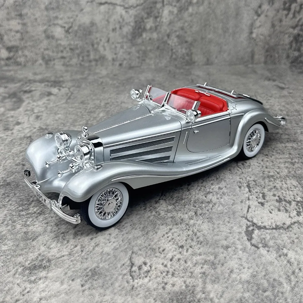 1:18 Grote Maat 500K AE86 Model Auto Speelgoed Legering Diecast Geluid Licht Trek Simulatie Voertuig Modellen Collectie Cadeaus voor Jongens