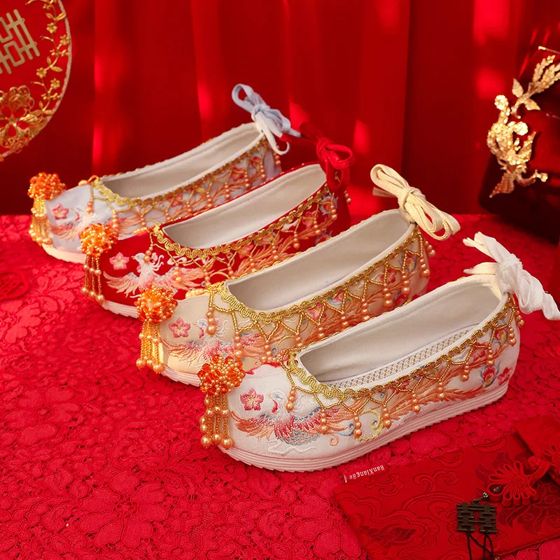 

Свадебные туфли в китайском стиле, свадебное ожерелье, вышитое цветами шампань, традиционное платье, туфли в стиле Ханьфу