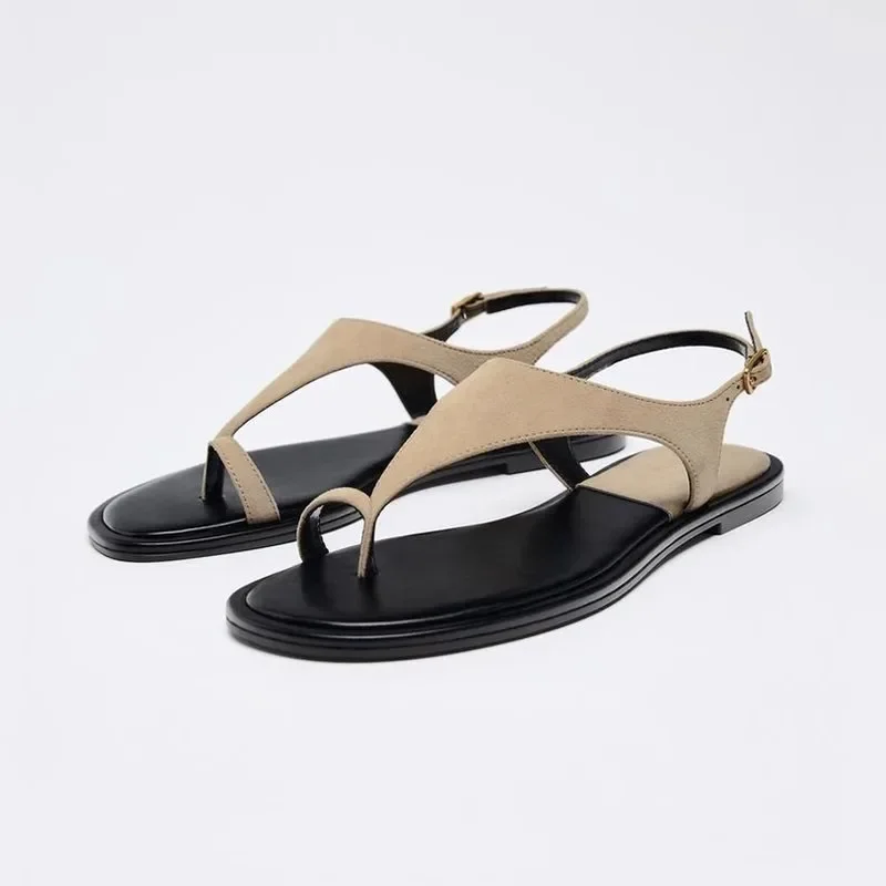 

2025 Summer New Flat Bottom Buckle Strap Women's Sandals Casual Versatile Comfort Pinch Toe Concise Beach Sandals Women
