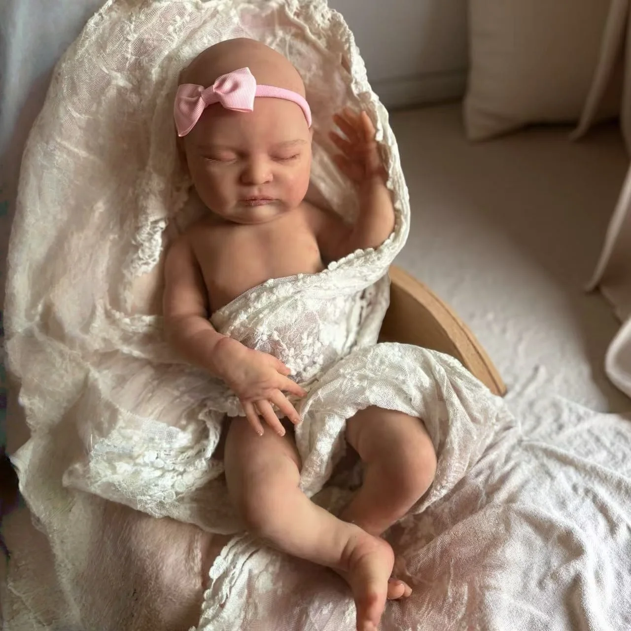 

18inch Silicone Reborn Dolls Painted Laura Bebe Girl Full Soft Solid Silicone Newborn Baby Dolls Gifts Muñeca Reborn