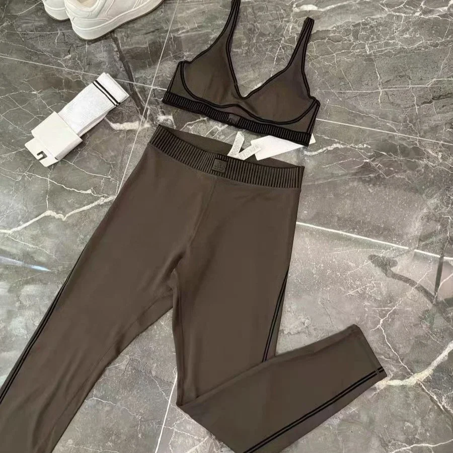 

Goddess Yoga Women's Set Waist 7/8 Line Up Legging Slimming Tight Pants Smooth and Comfortable Sports Set Bra with Padding