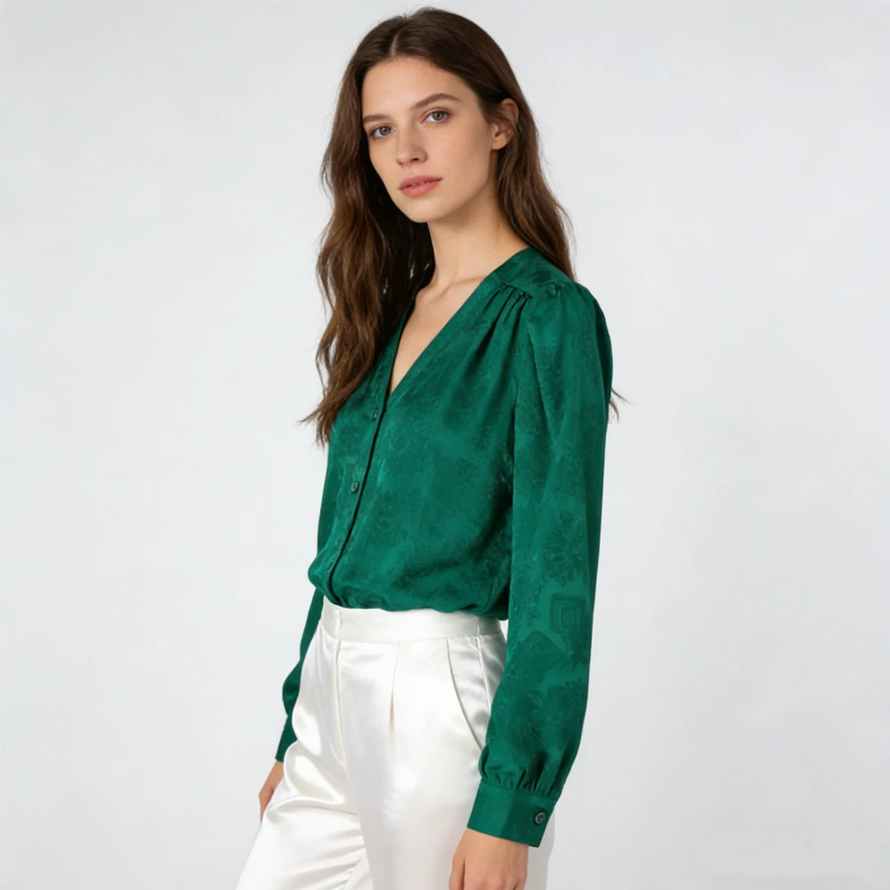 قميص نسائي جديد لربيع 2026 بتص - مراجعة Silk Blouse Button وسعره