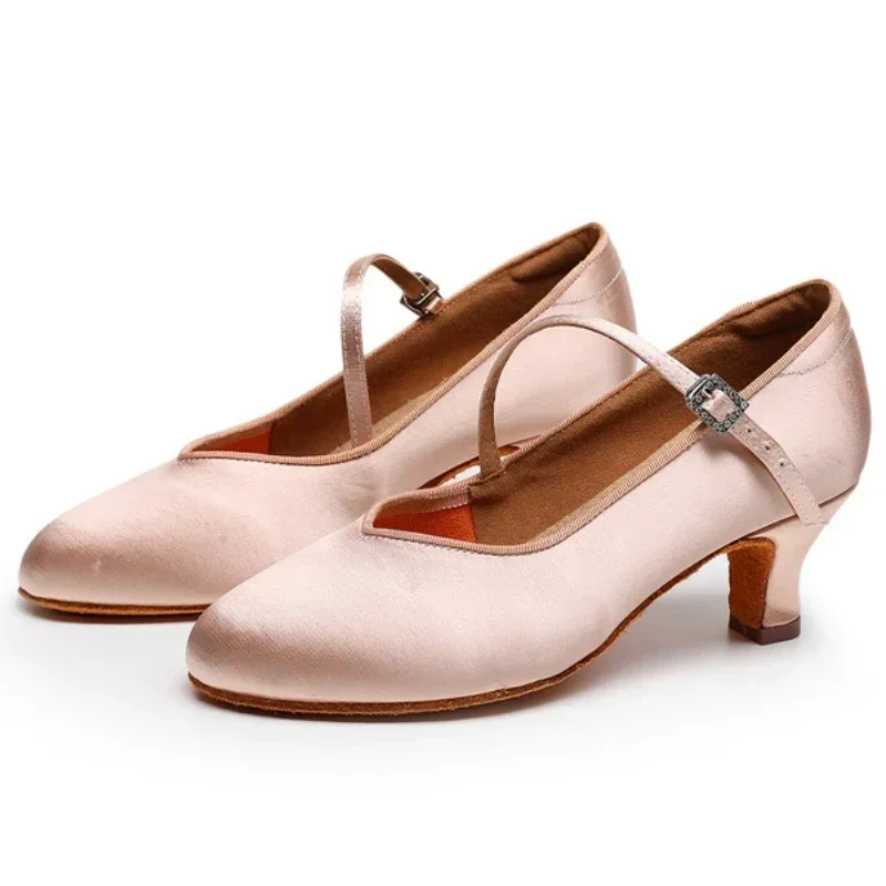 Scarpe da ballo da sala da donna Scarpe latine moderne in seta Raso Valzer economico Tacchi da ballo per tango Scarpe da salsa con punta chiusa