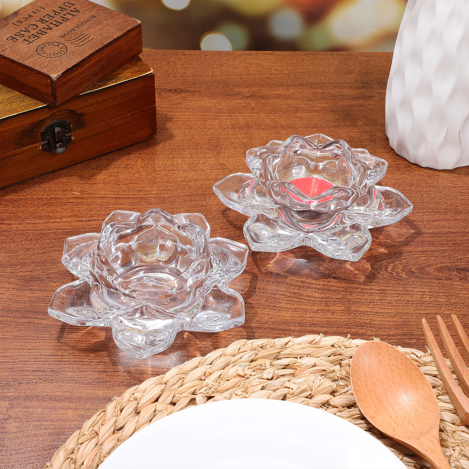 

4Pcs Exquisite Glass Lotus Flower Candlesticks Creative Decoration for Home Weddings Banquets Clear Glass Candlesticks,