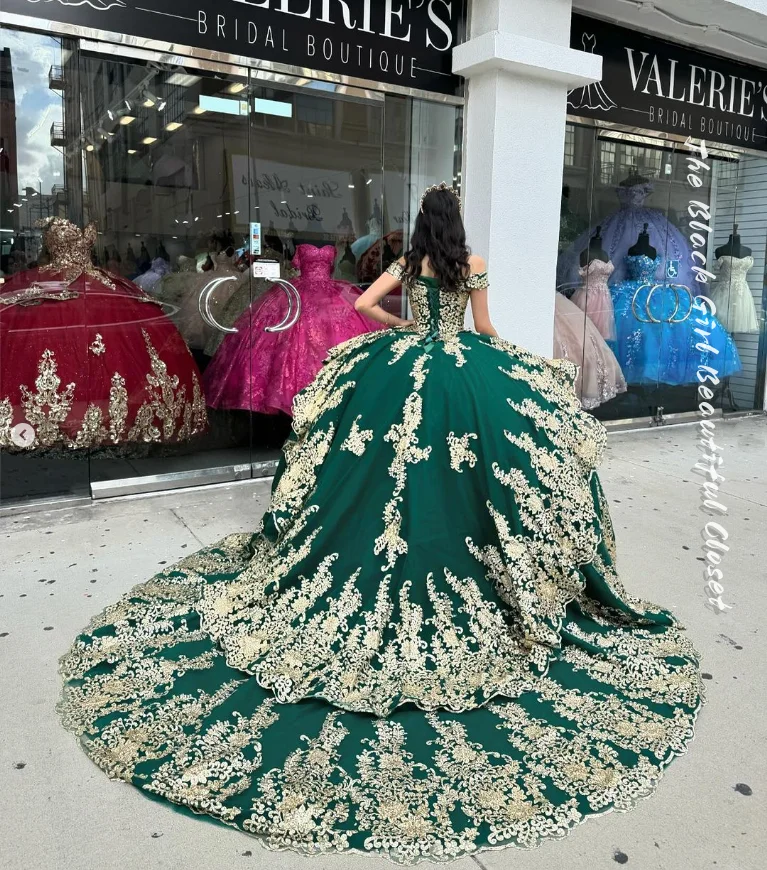 Dark Green Courtly Prom Dresses Delicate Card Shoulder Straps Tiered Layered Birthday Party Dresses 2024 Applique 15 Quinceanera