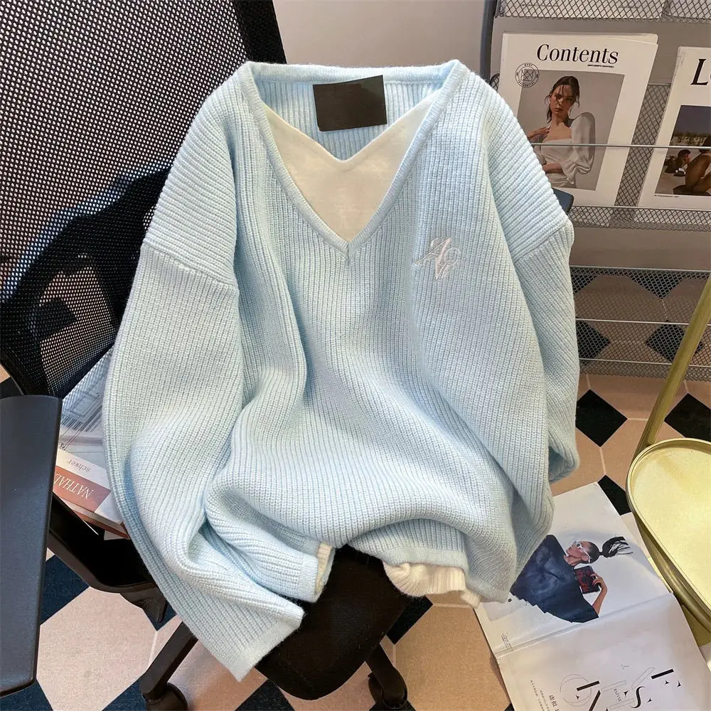 

Fashionable V-neck Soft Sticky Fake Two Piece Knitted Sweater for Women's Autumn Winter Lazy Style Loose Slimming Versatile Top