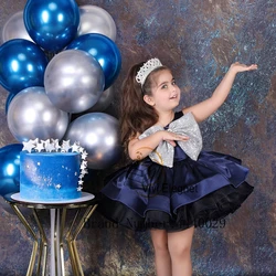 Navy Blue Flower Girl Dresses with Silver Bow Sleeveless Tiered Satin Communion Wedding Party Gowns Tutu فساتين اطفال للعيد