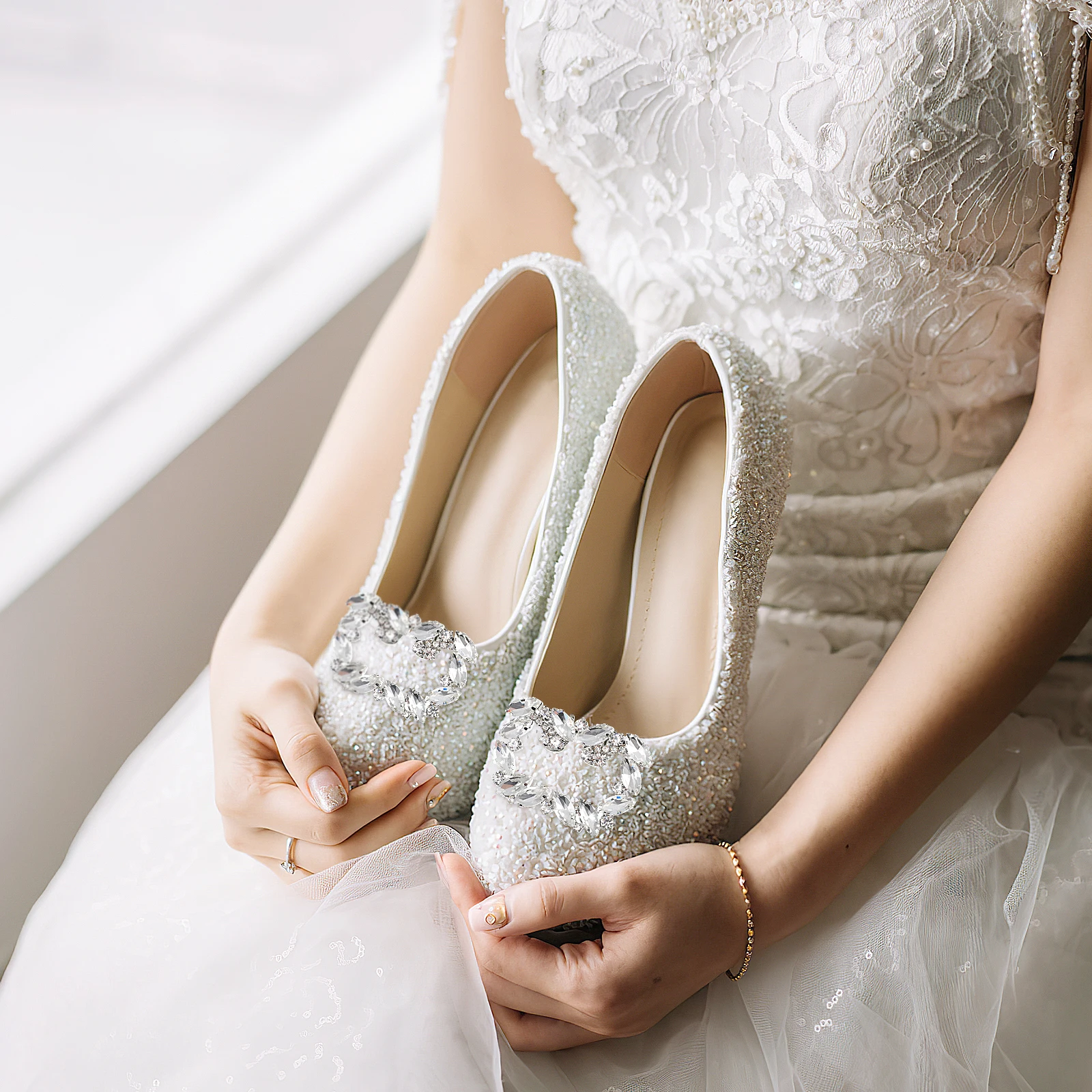

Rhinestone Shoe Clips for Women Bride Slippers Decoration Durable Flats Boots Sandals Pumps Party Banquet Home