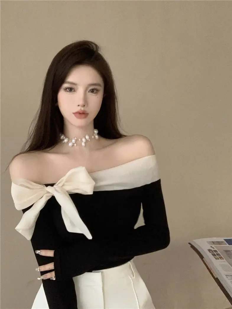 Sexy One Shoulder Knitted Shirt for Women High End Sensational Heart Machine Bow T-shirt Top